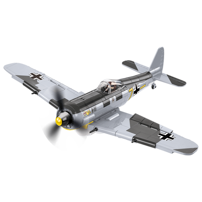 World War 2 - Focke-Wulf FW 190-A3 (377 Piece Kit)