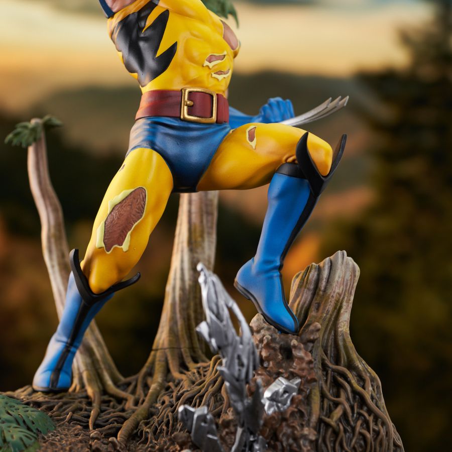 Marvel Comics - Wolverine 90's PVC Statue