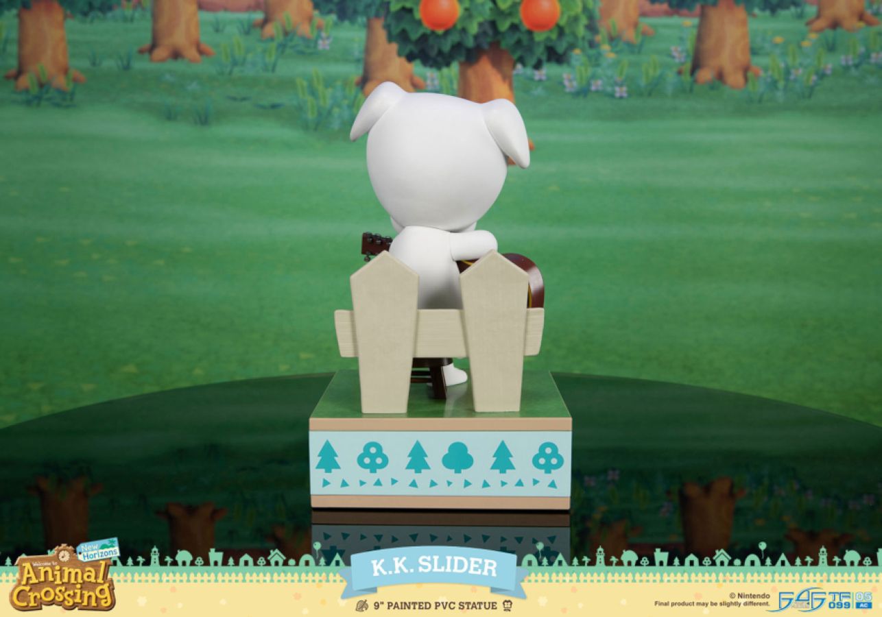 Animal Crossing - K.K. Slider PVC Statue