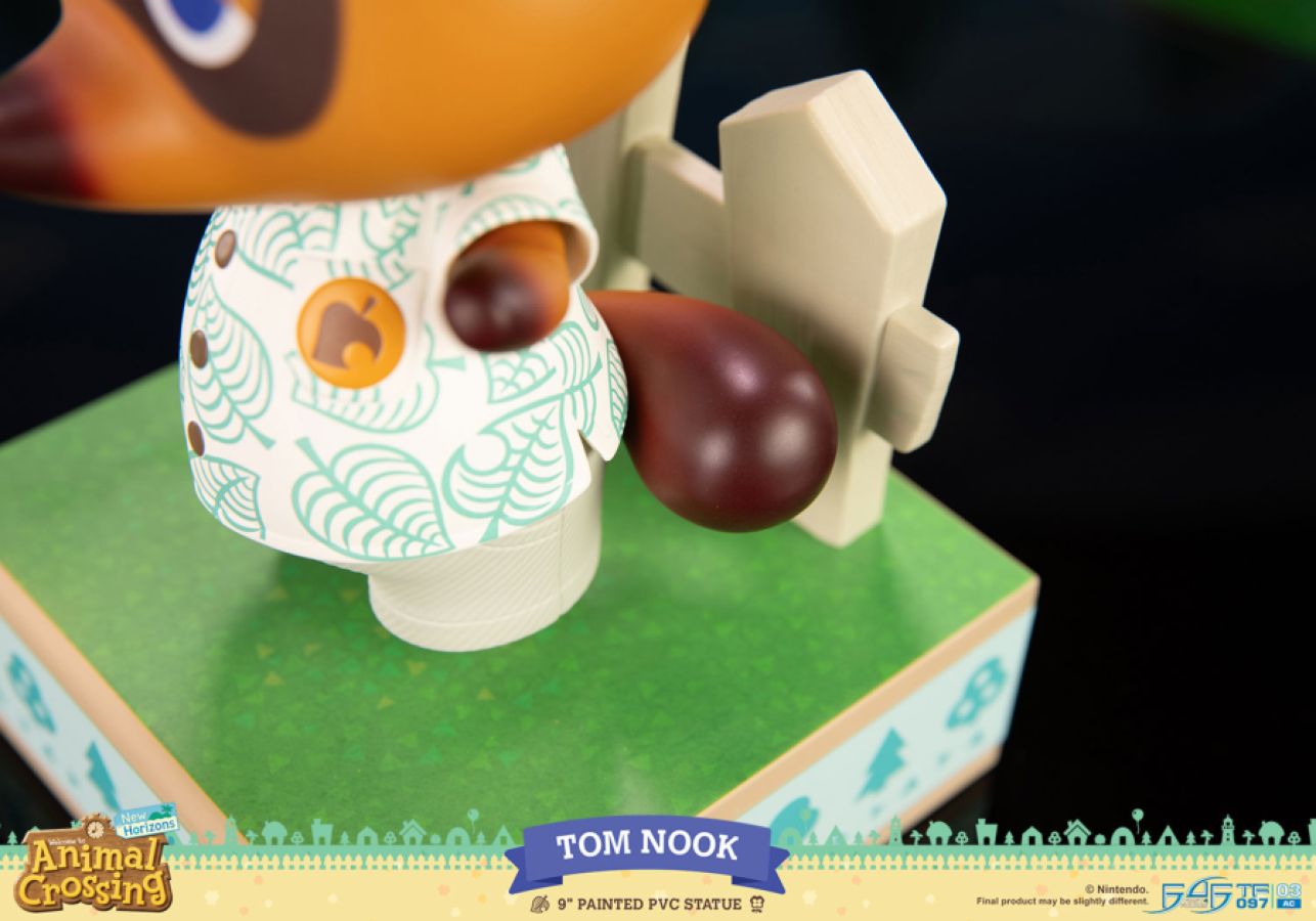 Animal Crossing - Tom Nook PVC Statue