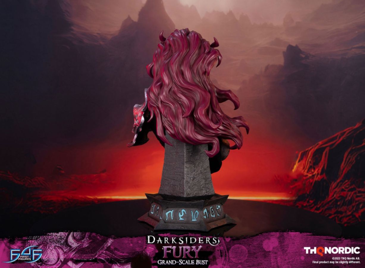 Darksiders - Fury Grand Scale Bust