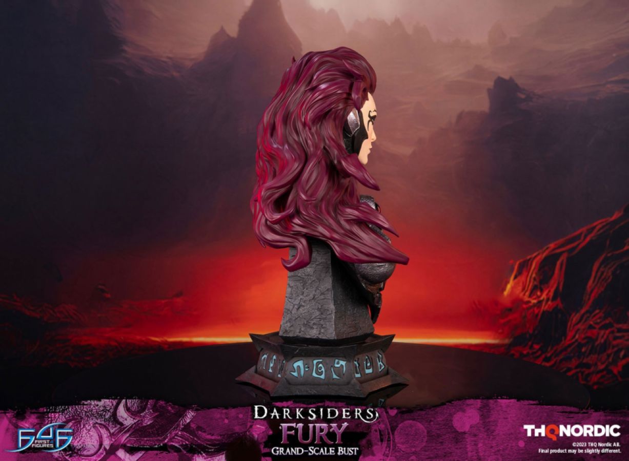 Darksiders - Fury Grand Scale Bust