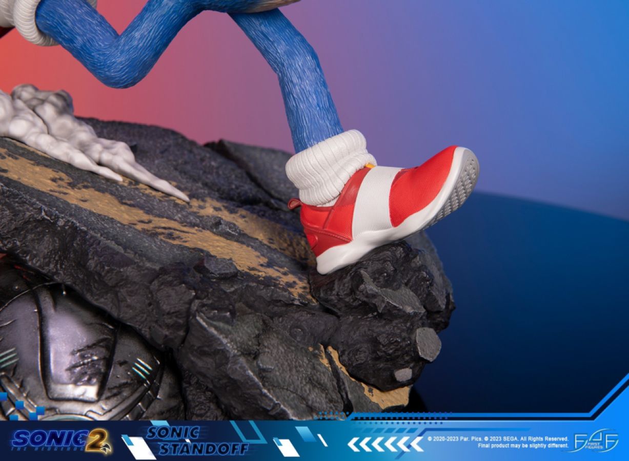 Sonic The Hedgehog 2 - Sonic Standoff Statue