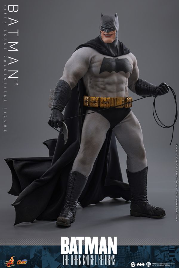 Batman: Dark Knight Returns - Batman 1:6 Scale Collectable Action Figure