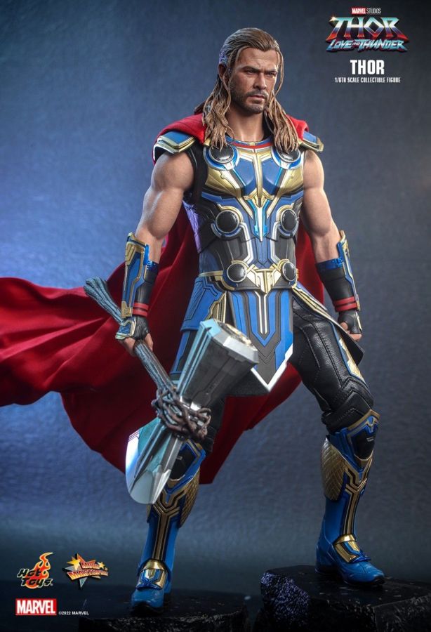 Thor 4: Love and Thunder - Thor 1:6 Scale Action Figure