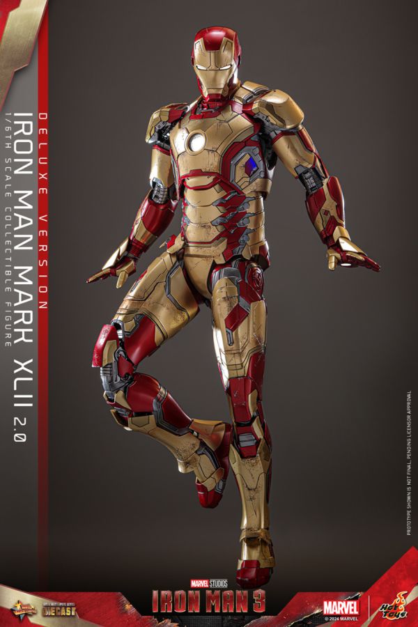 Iron Man 3 - Iron Man Mk 42 (2.0) Deluxe 1:6 Scale Collectable Action Figure