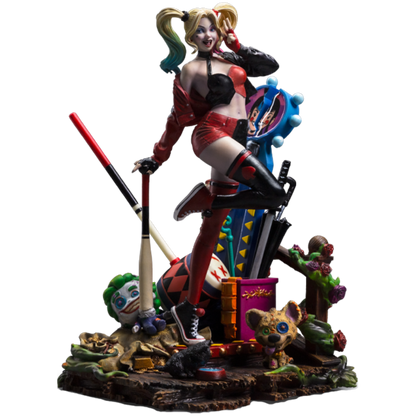 Batman - Harley Quinn (Gotham City Sirnes) DLX 1:10 Statue