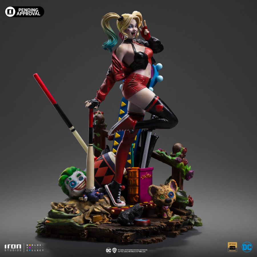 Batman - Harley Quinn (Gotham City Sirnes) DLX 1:10 Statue