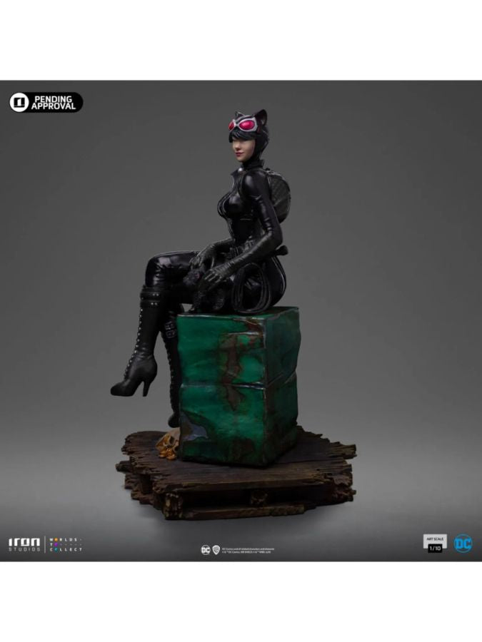 Batman - Catwoman (Gotham City Sirens) 1:10 Scale Statue