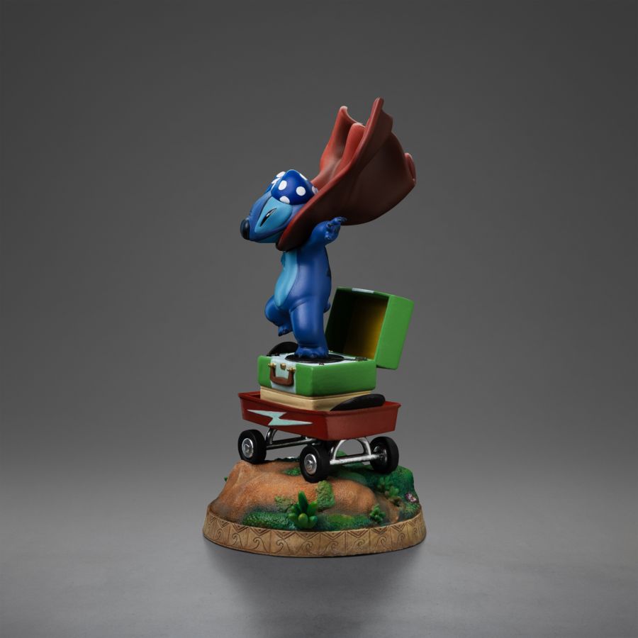 Lilo & Stitch - Stitch (Laundry) 1:10 Scale Statue