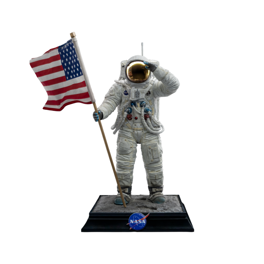 Apollo 11 - Astronaut 1:10 Scale Statue