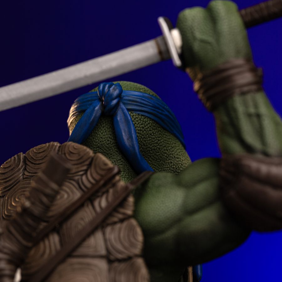 Teenage Mutant Ninja Turtles (1990) - Leonardo 1:10 Scale Statue