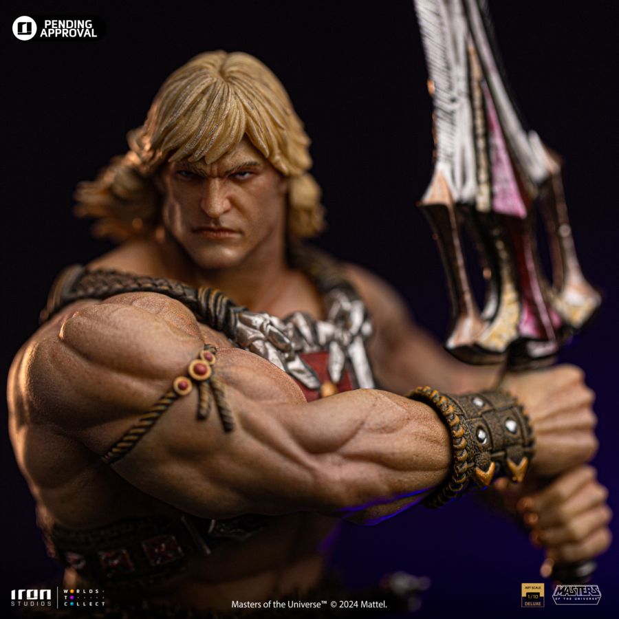 MotU - He-Man Unleashed Deluxe 1:10 Scale Statue