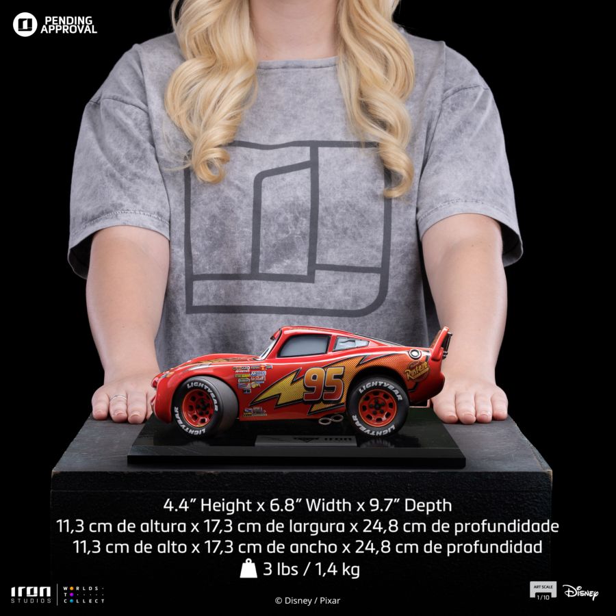 Cars - Lightning McQueen 1:10 Scale Statue