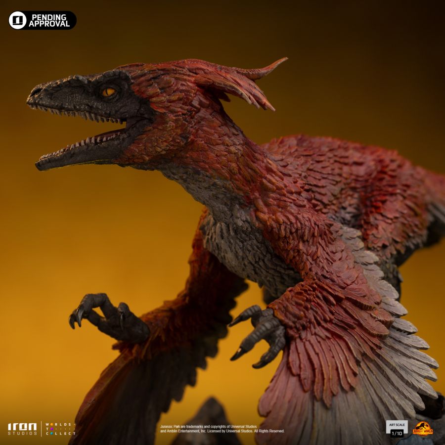 Jurassic World 2 - Pyroraptor 1:20 Statue