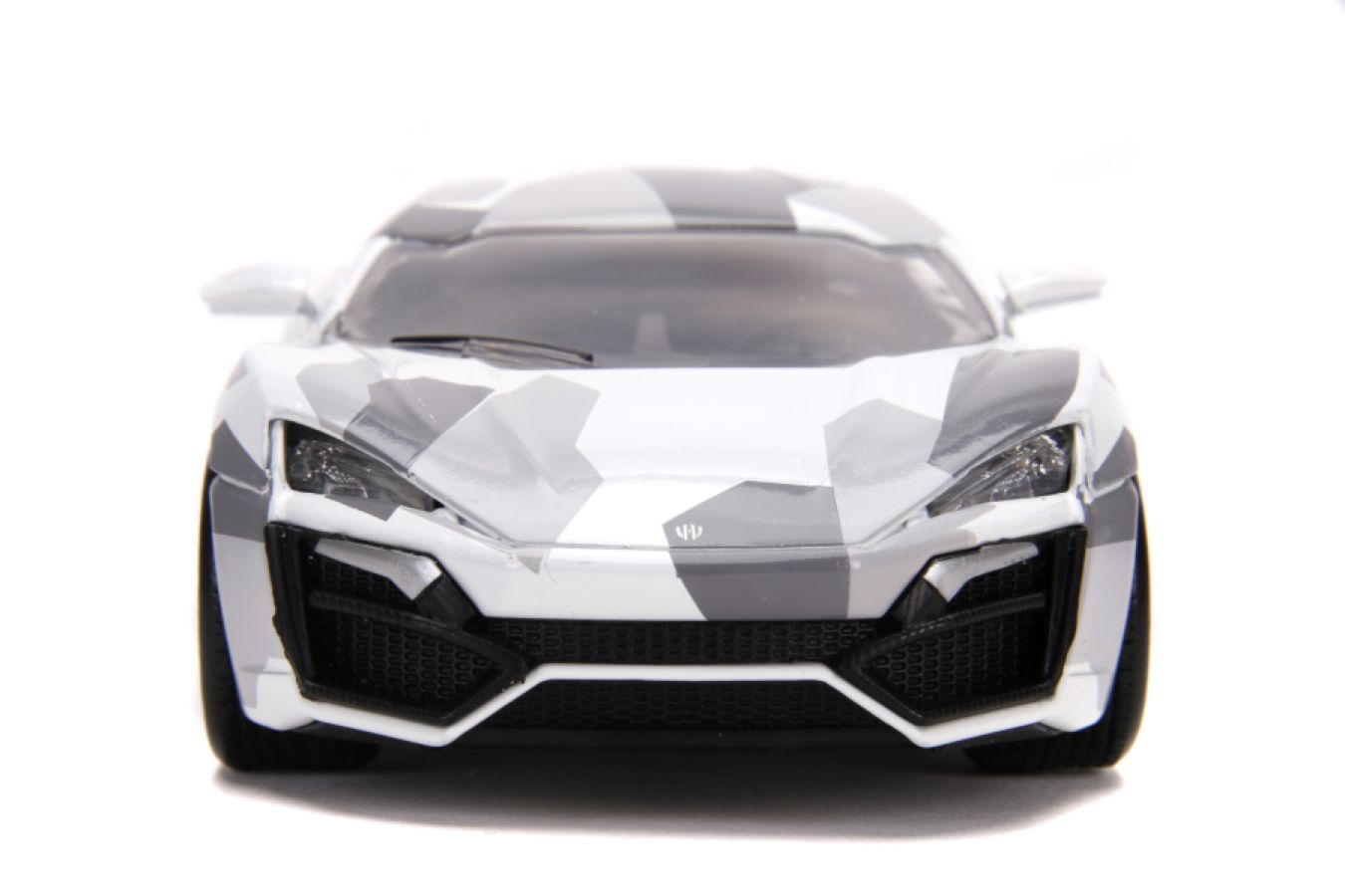 HyperSpec - Lykan Hypersport White / Camo 1:24 Scale Diecast Vehicle