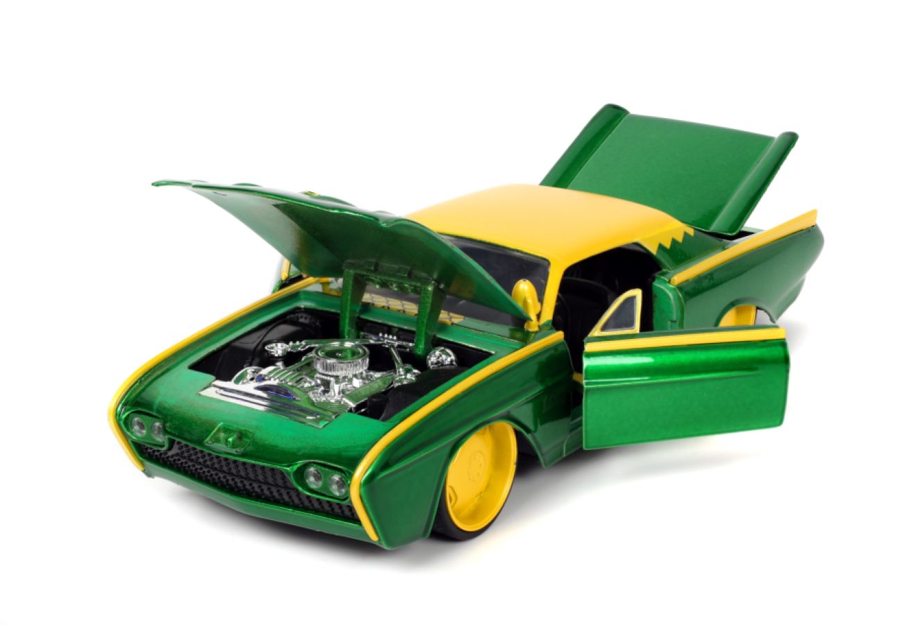 Marvel Comics - Loki & 1963 Ford Thunderbird 1:24 Scale