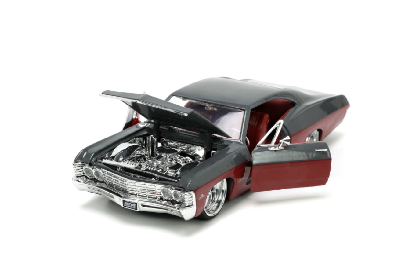 Big Time Muscle - 1967 Chevy Impala Coupe 1:24 Scale Diecast Vehicle