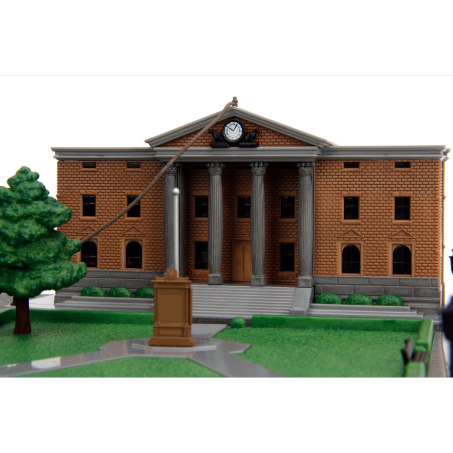 Back to the Future - 1.65" Nano Scene Hill Valley Courthouse Diecast Set