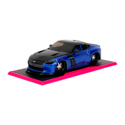 Pink Slips - Nissan Z 1:24 Scale Die-cast Vehicle