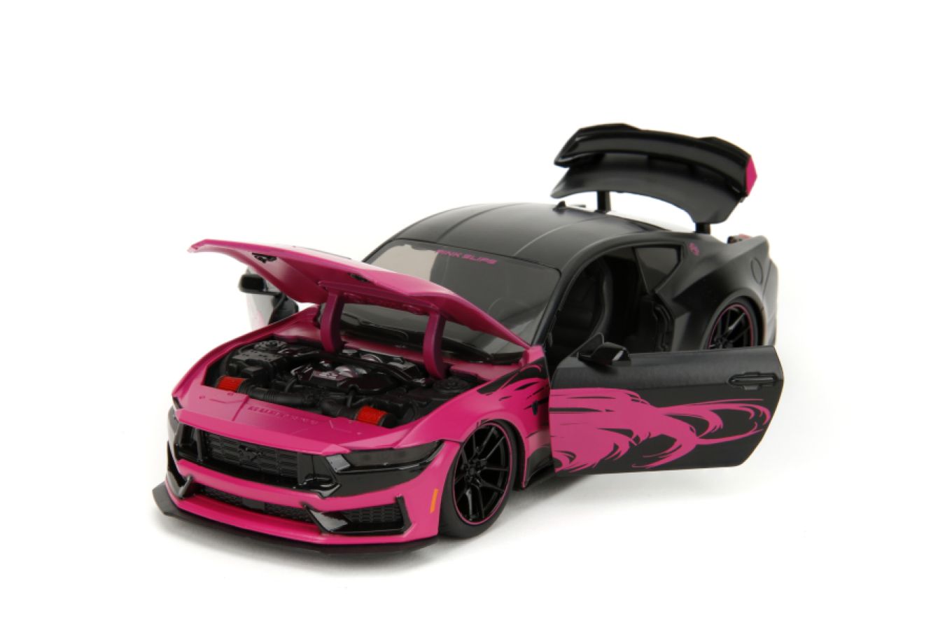 Pink Slips - 2024 Ford Mustang Dark Horse 1:24 Scale Diecast Vehicle