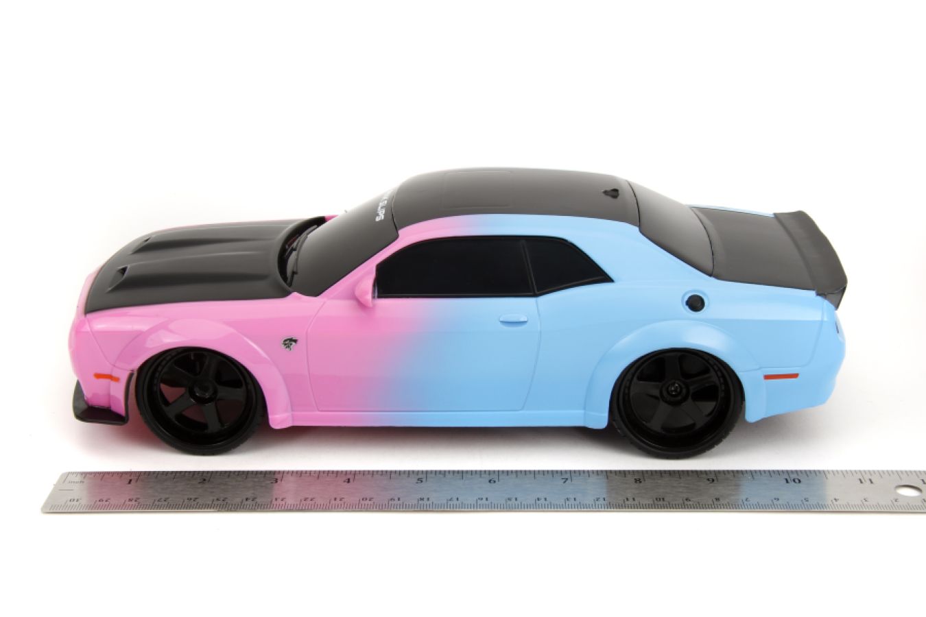 Pink Slips - 2019 Dodge Challenger SRT Hellcat 1:16 Scale Remote Control Car