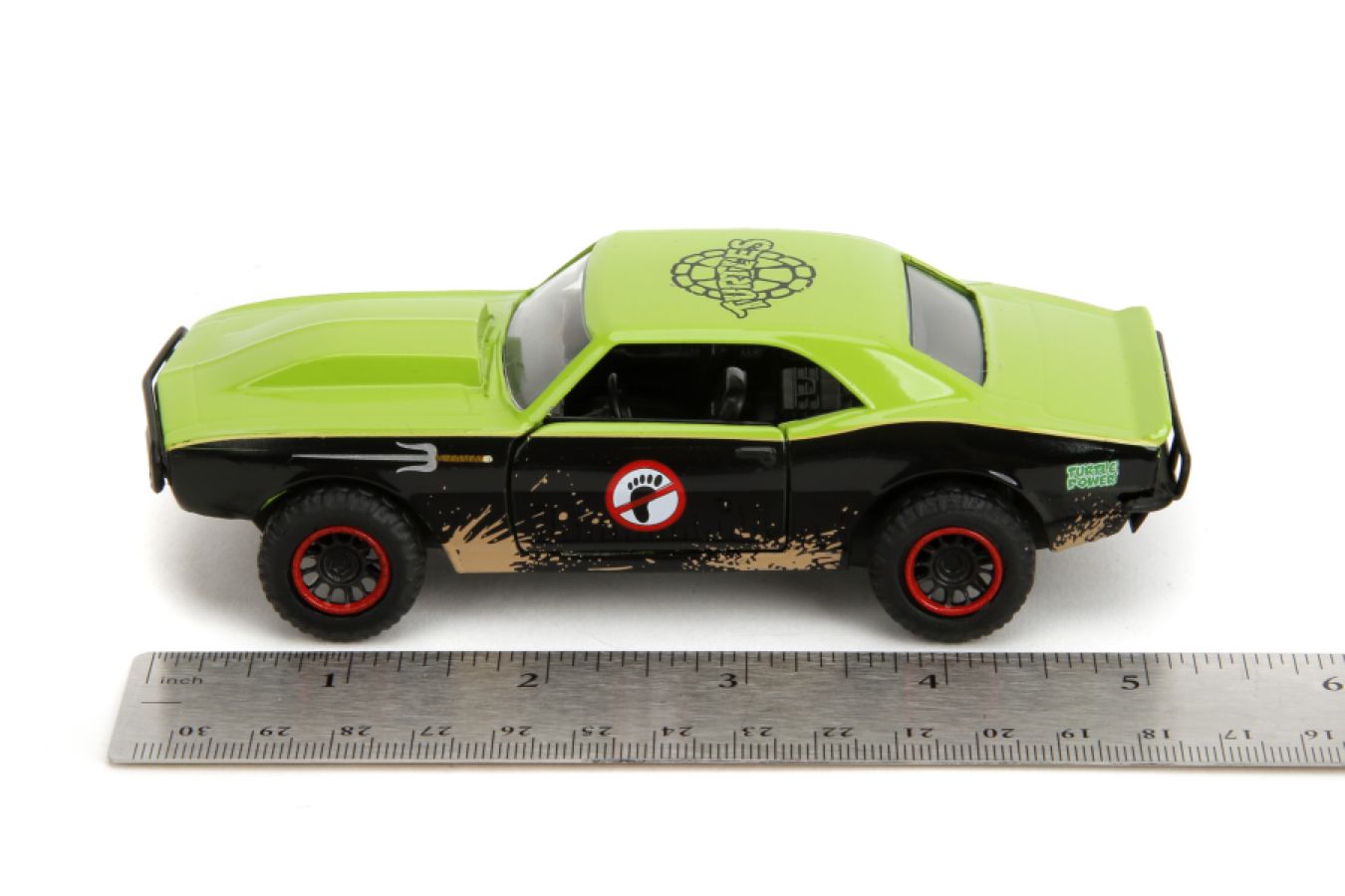 Teenage Mutant Ninja Turtles - 1967 Chevy Camaro Offroad 1:32 Scale Diecast Vehicle