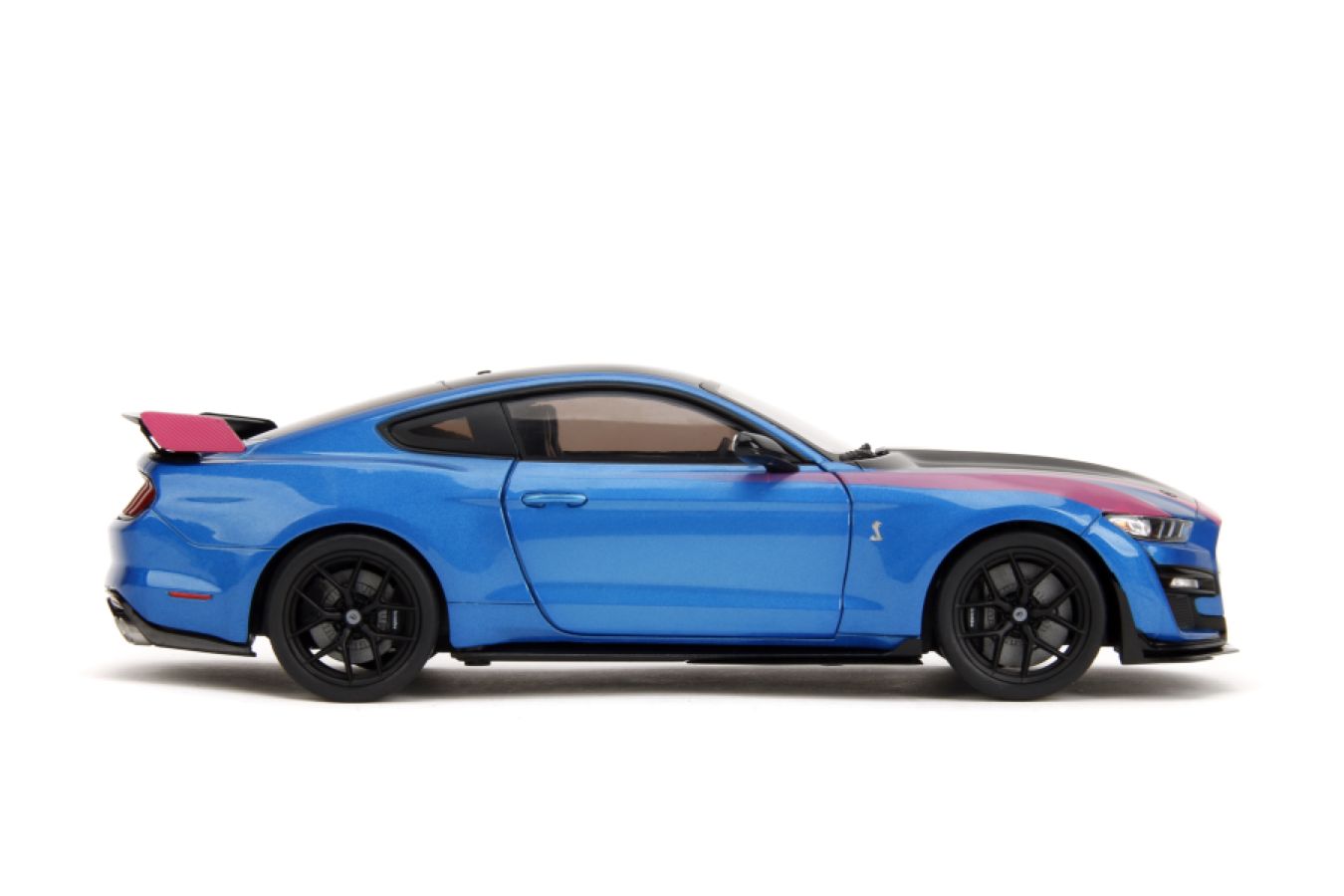 Pink Slips - 2020 Ford Mustang Shelby GT500 1:18 Scale Diecast Vehicle