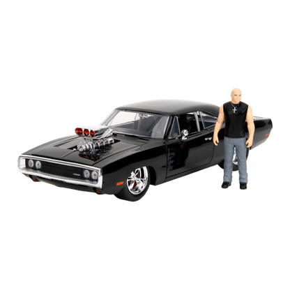 Hollywood Rides - 1970 Dodge Charger w/Dom Toretto 1:24 Diecast Set