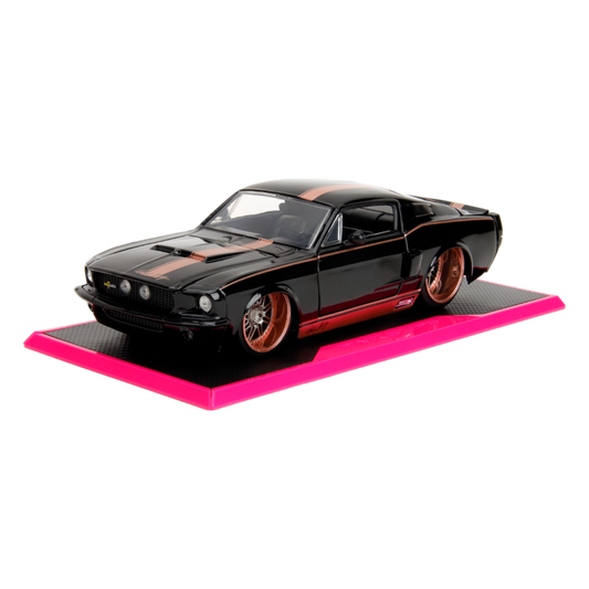 Pink Slips - 1967 Ford Mustang Shelby GT500 1:24 Scale Diecast Vehicle