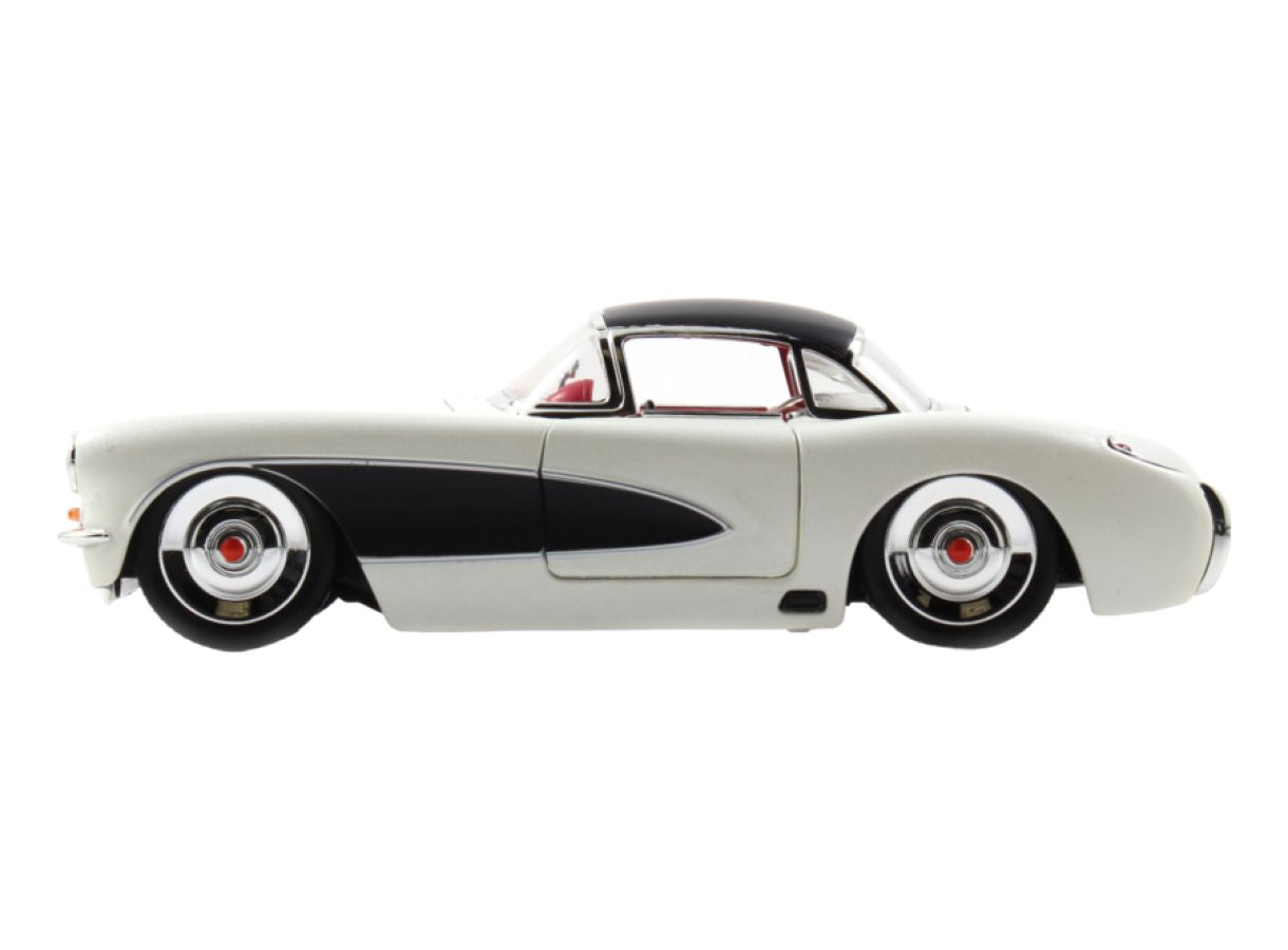 Big Time Muscle - 1957 Chevy Corvette 1:24 Scale Diecast Vehicle