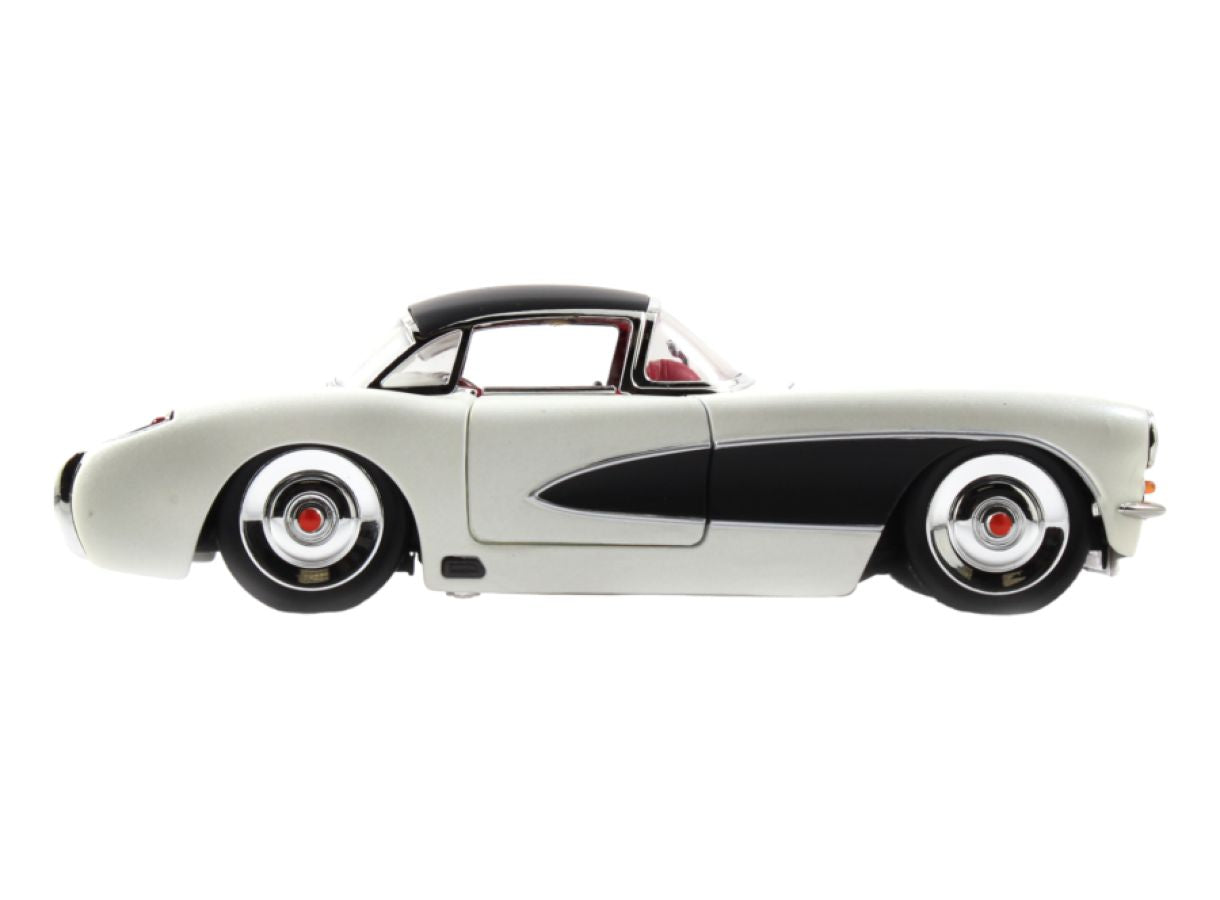 Big Time Muscle - 1957 Chevy Corvette 1:24 Scale Diecast Vehicle