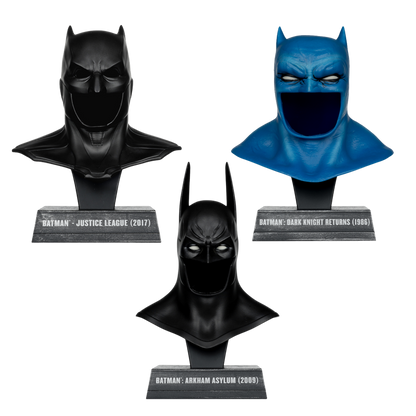 DC Comics - Batman Cowl 1:3 Scale Prop Replica Assortment (Wave 3)