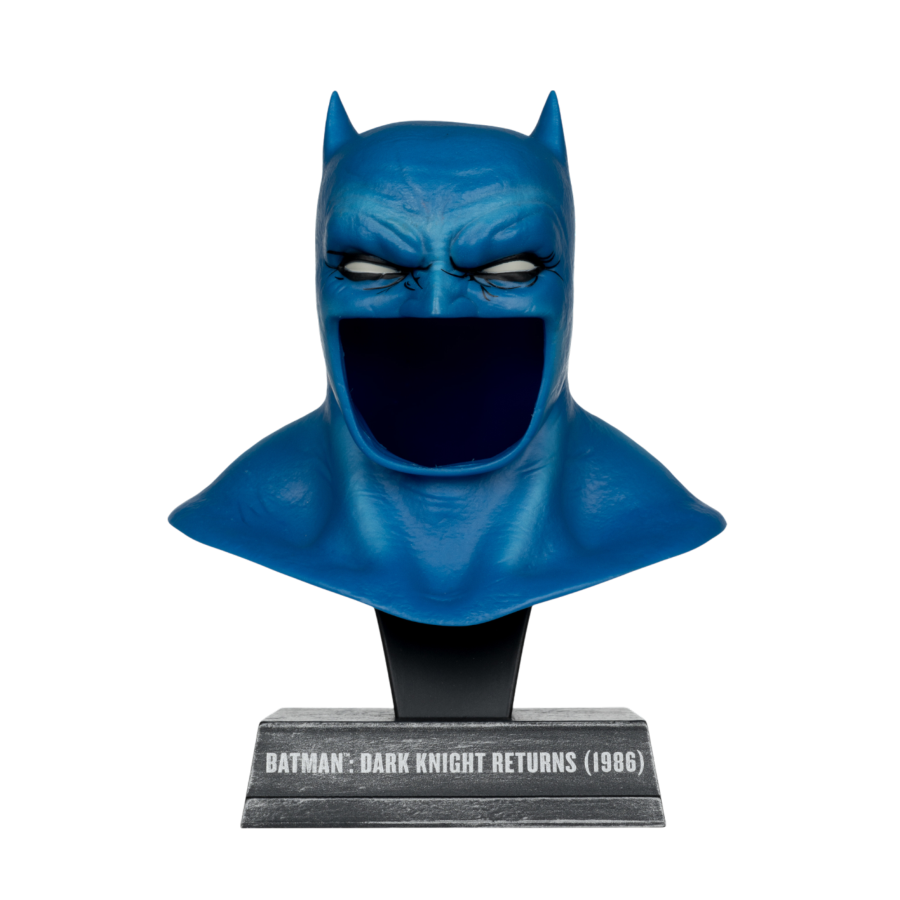 DC Comics - Batman (Dark Knight Returns) Cowl 1:3 Scale Prop Replica