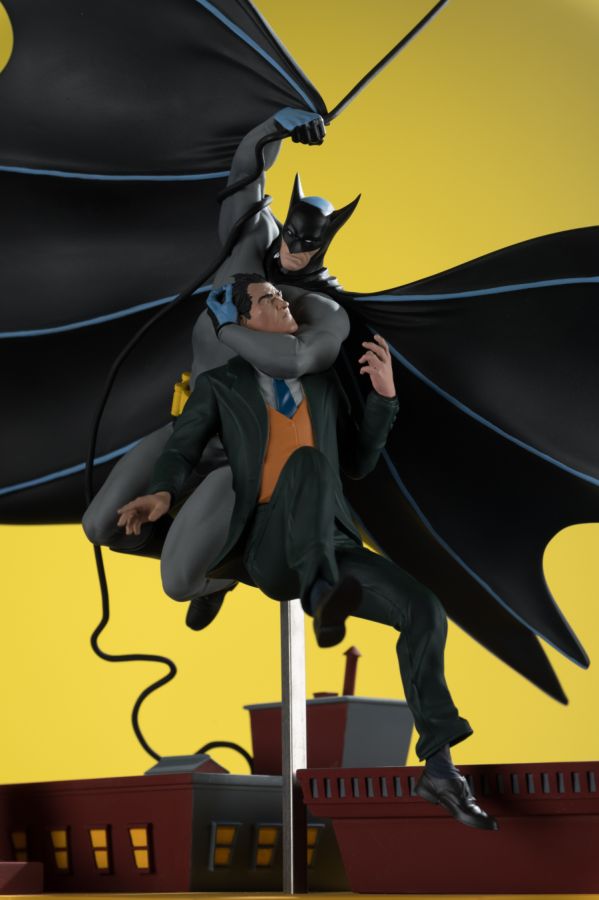 DC Comics - Batman Detective Comics #27 Resin Statue