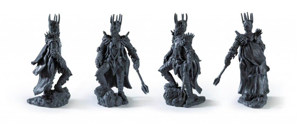 LORD OF THE RINGS Chess Set: Battle For Middle-Earth