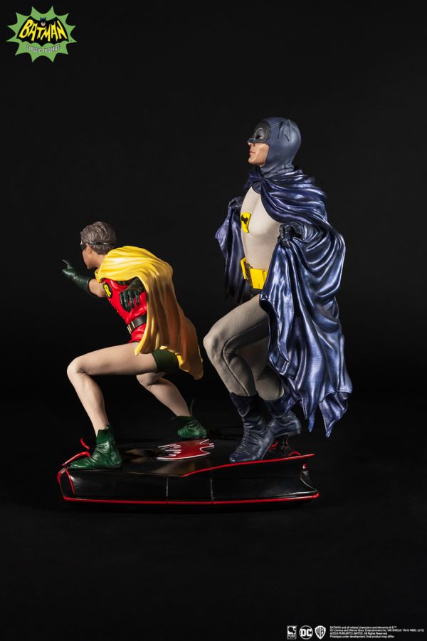 Batman (1966) - Batman & Robin 1:8 PVC Diorama