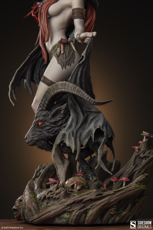 Sideshow Originals - Witch of the Woods Premium Format Statue