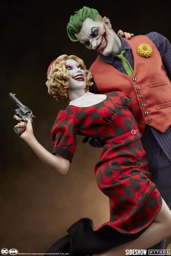 DC Comics - The Joker & Harley Quinn (Lawless Love) Diorama