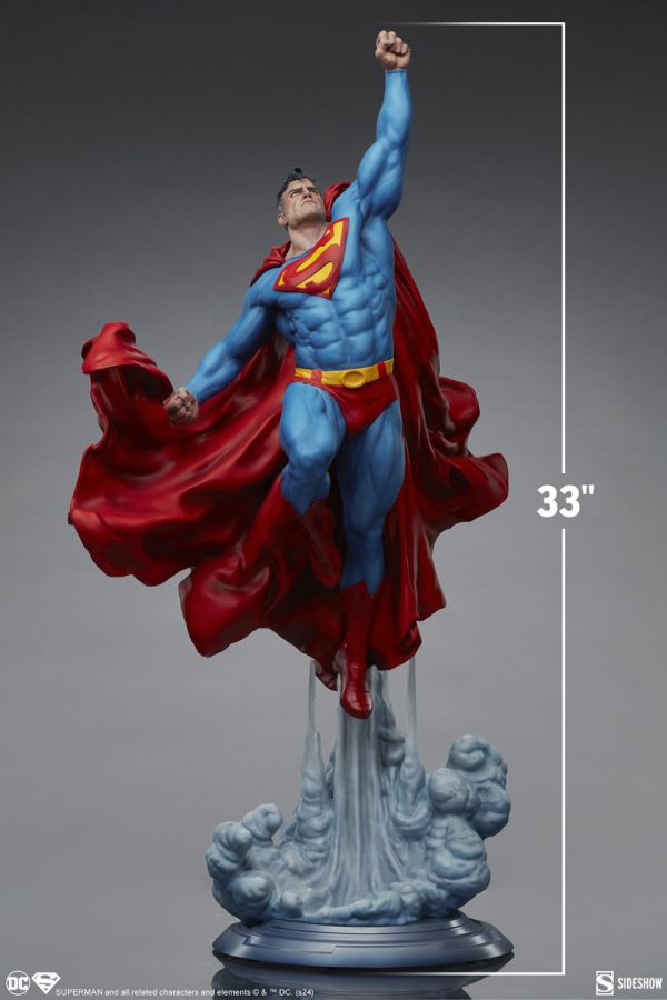 Superman - Superman Premium Format Statue