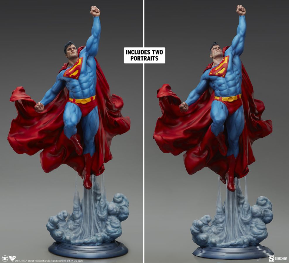 Superman - Superman Premium Format Statue