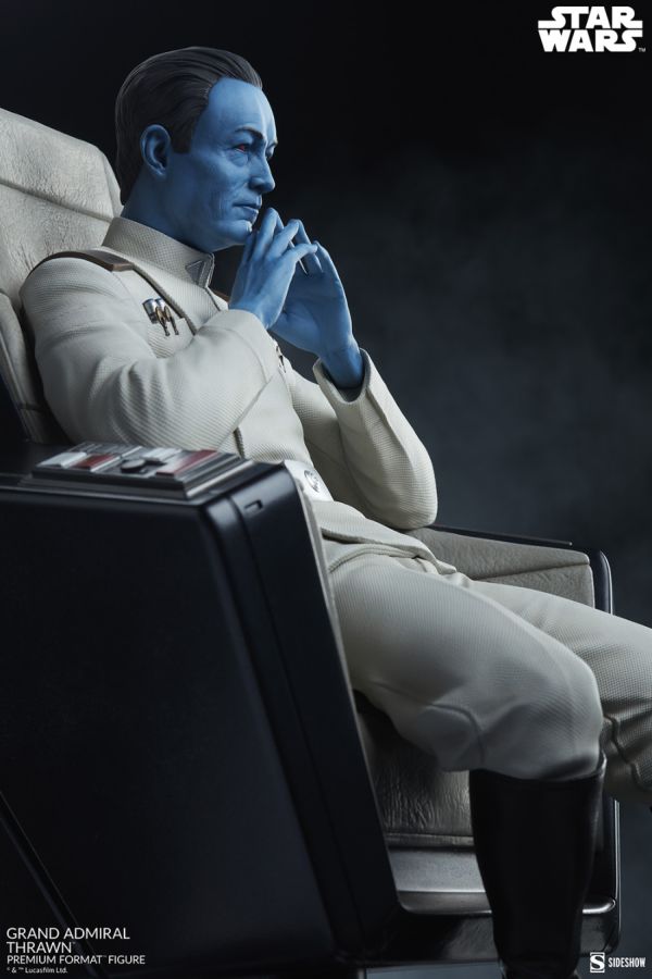 Star Wars - Grand Admiral Thrawn Premium Format Statue