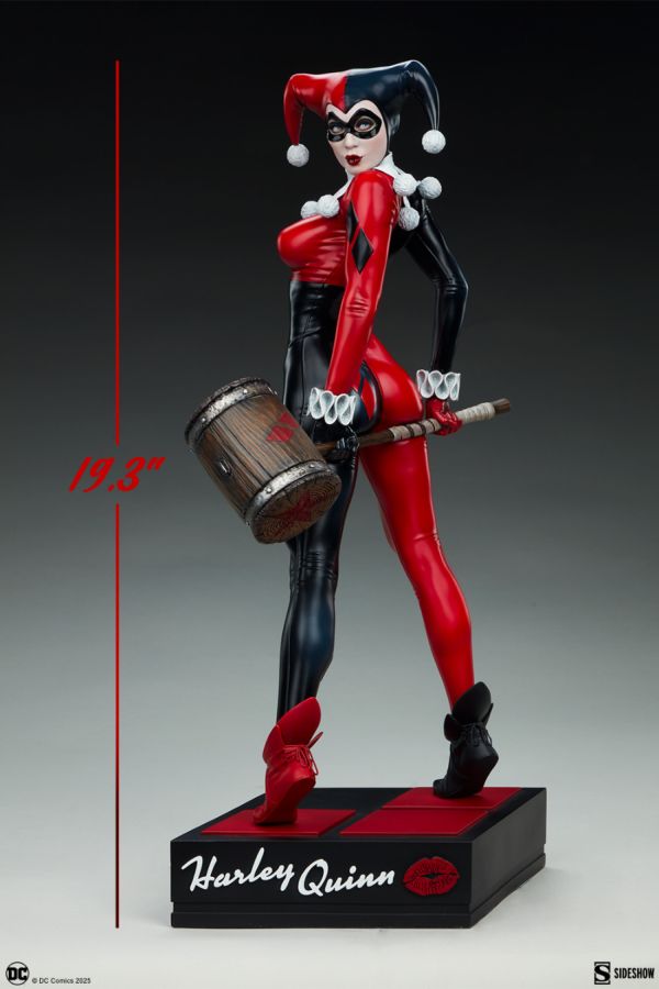 DC Comics - Harley Quinn Premium Format Statue