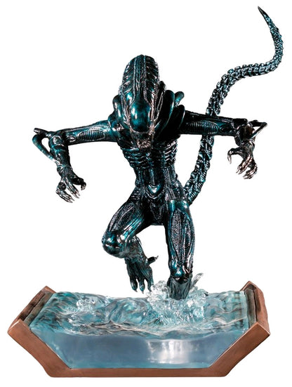 Aliens - Alien Water Attack Statue - Ozzie Collectables