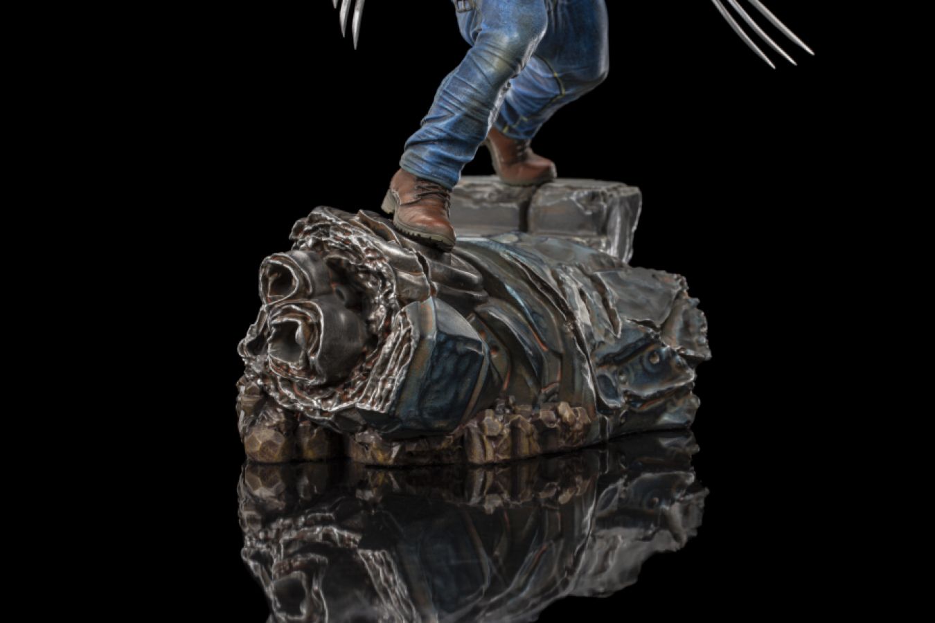 X-Men - Logan 1:10 Scale Statue