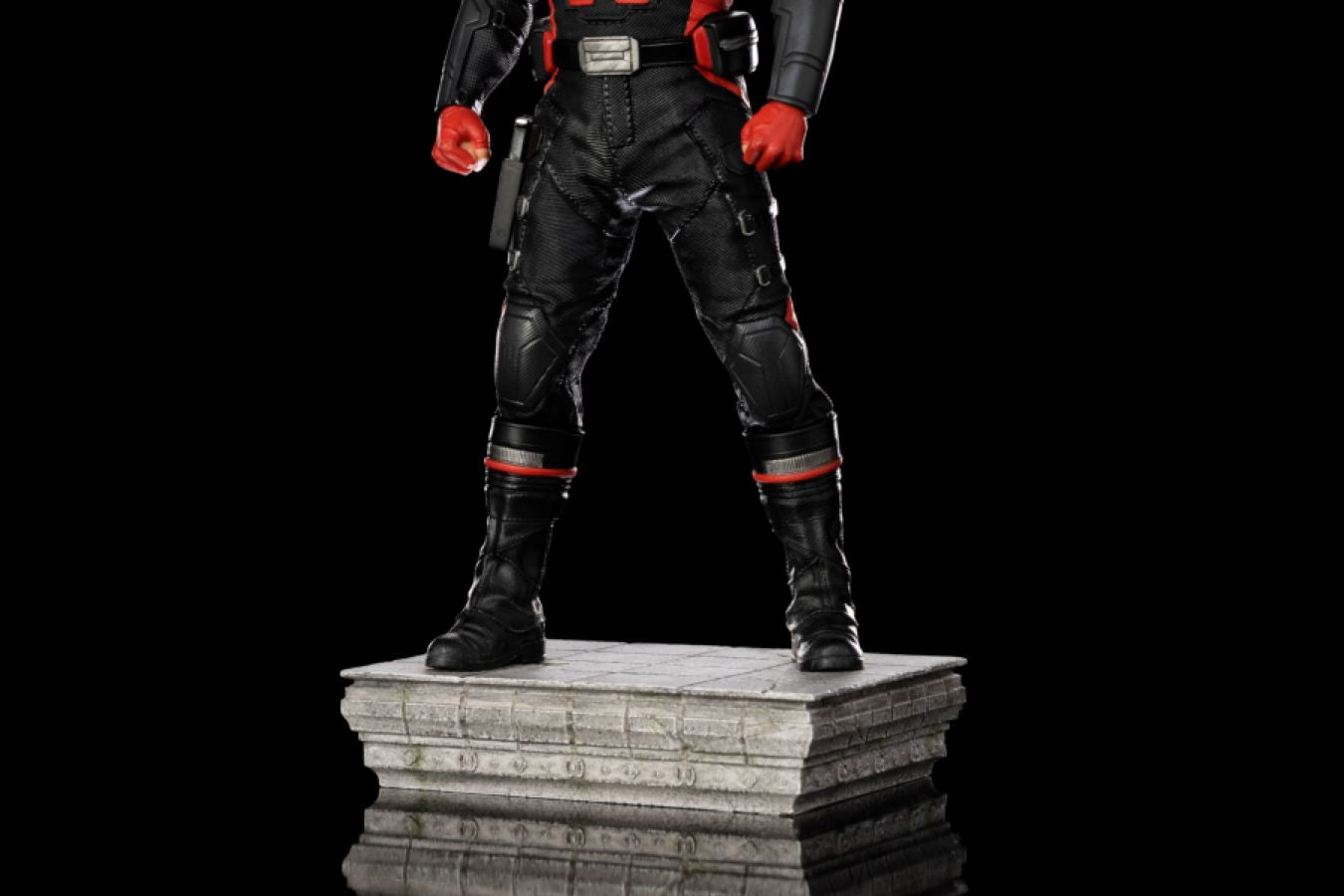 The Falcon and the Winter Soldier - John Walker US Agent 1:10 Scale Statue