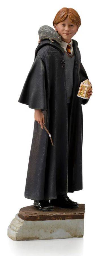 Harry Potter - Ron 20th Anniversary 1:10 Scale Statue