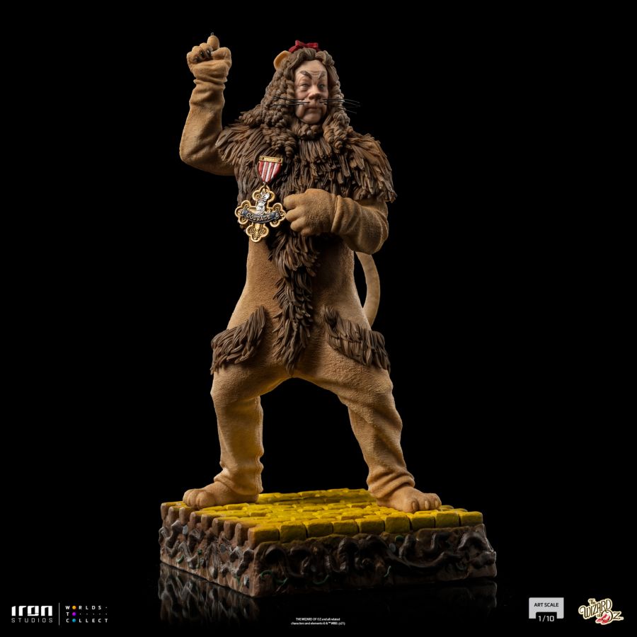 Wizard of Oz - Cowardly Lion 1:10 Scale Statue