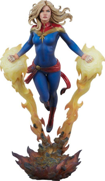 Marvel Comics - Captain Marvel Premium Format Statue