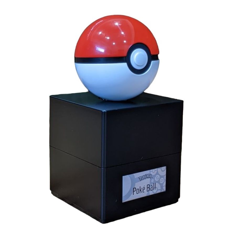 Pokemon - Poke Ball Prop Replica